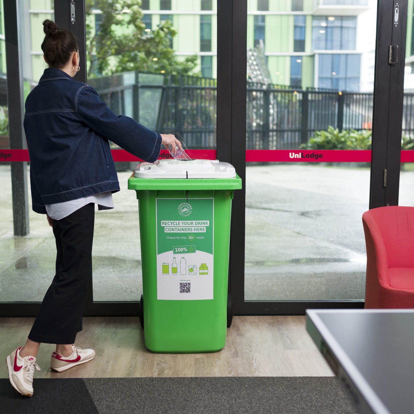 Unilodge bin